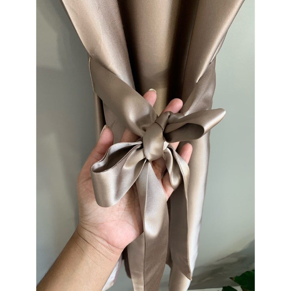 Amanda Uprichard Beige Satin High Neck Dress - Picture 7 of 11